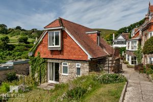 Photo 27- click for photo gallery